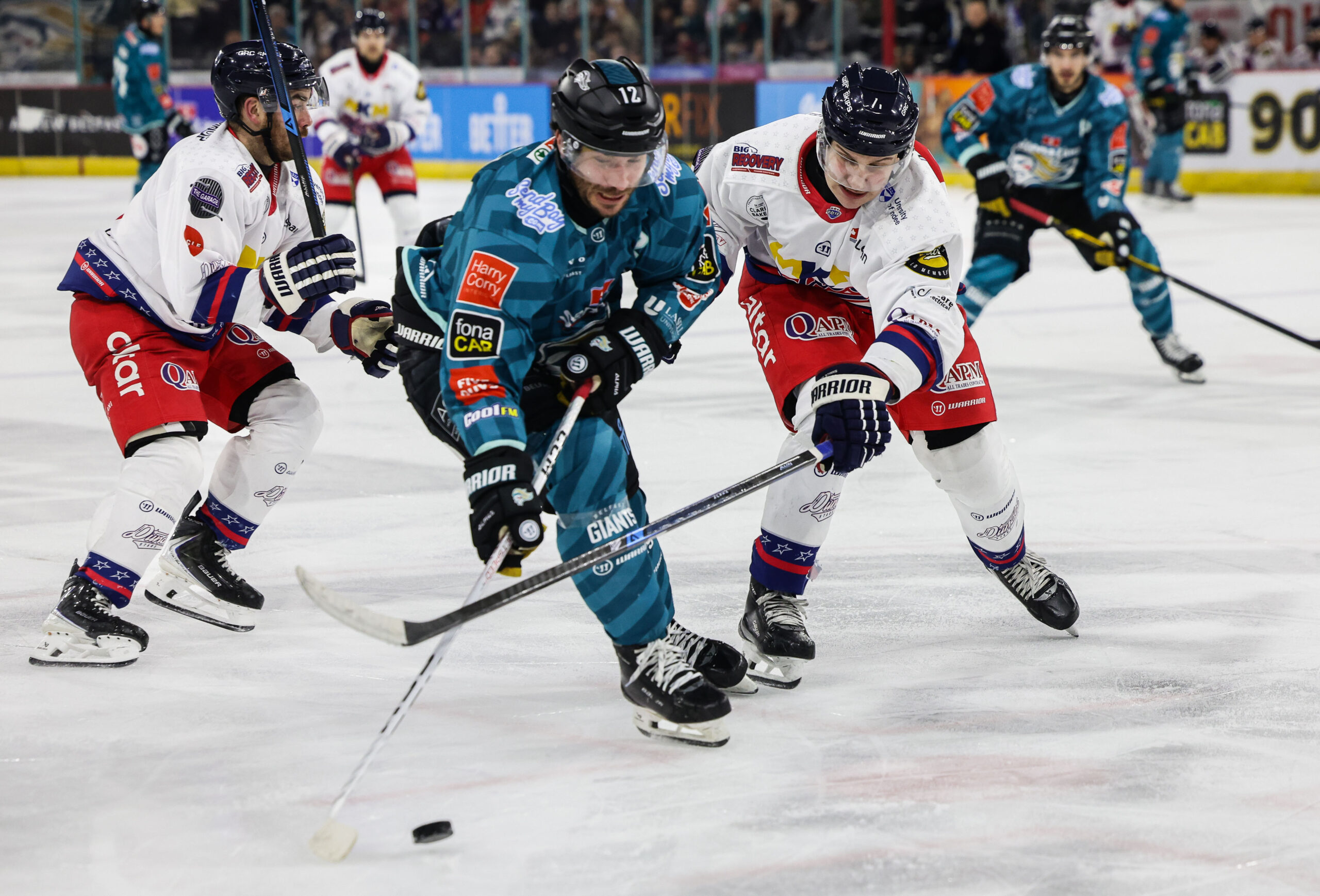 MATCH REPORT: GIANTS SHUTOUT STARS