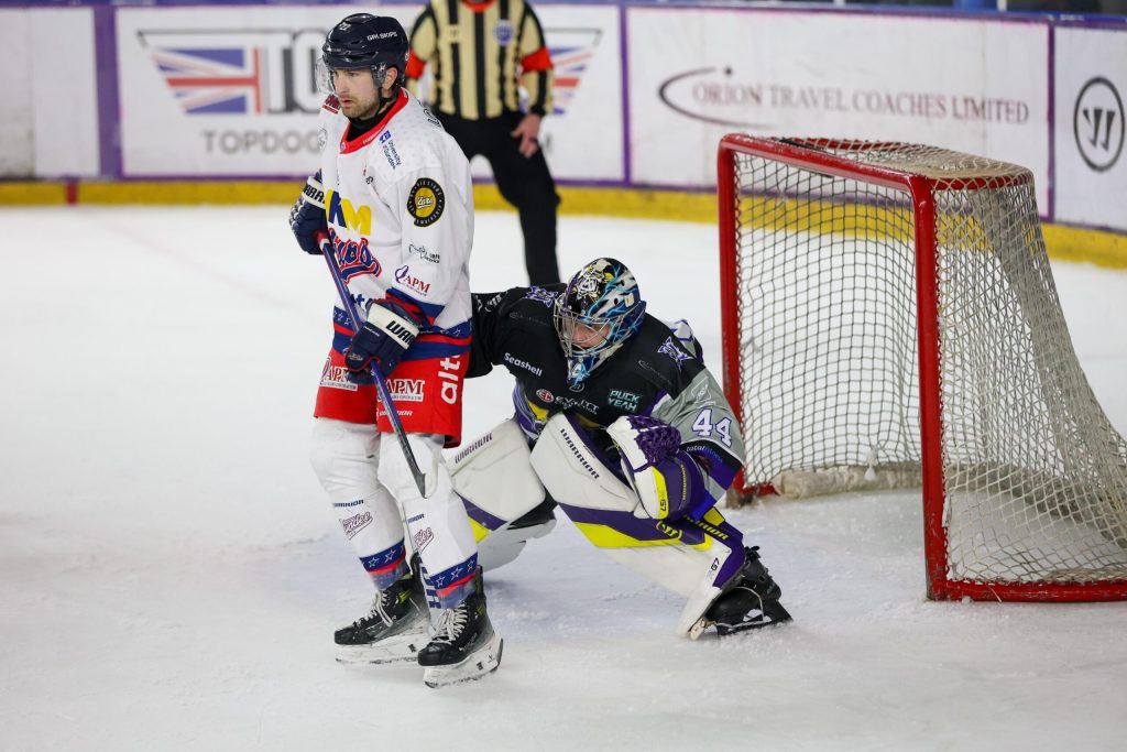 MATCH REPORT: STORM END STARS PLAYOFF CHASE