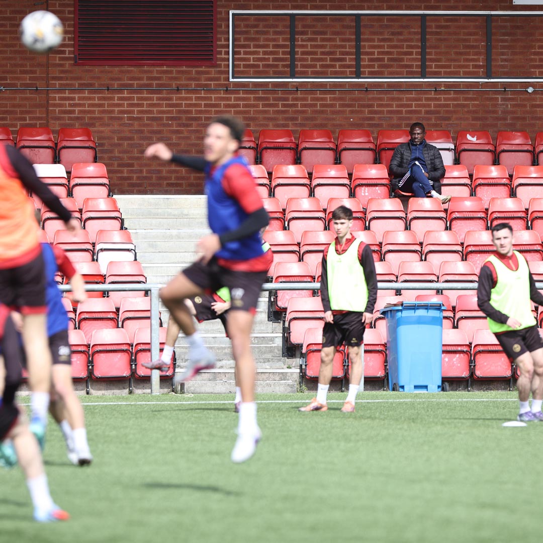 Coach Bob welcomed to Maryhill as part of educational visit