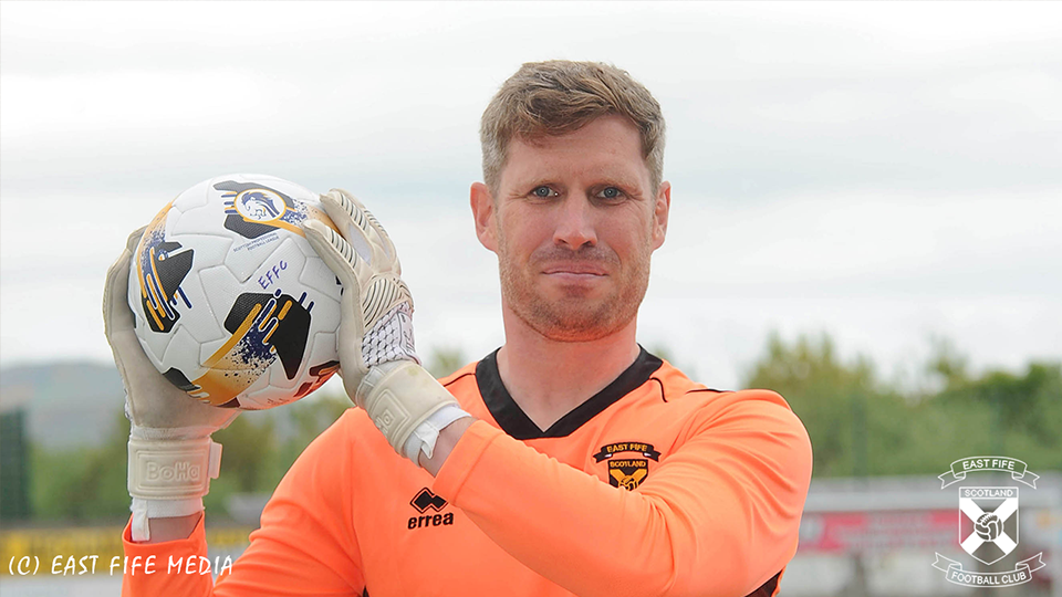 Derek Gaston Signs for East Fife