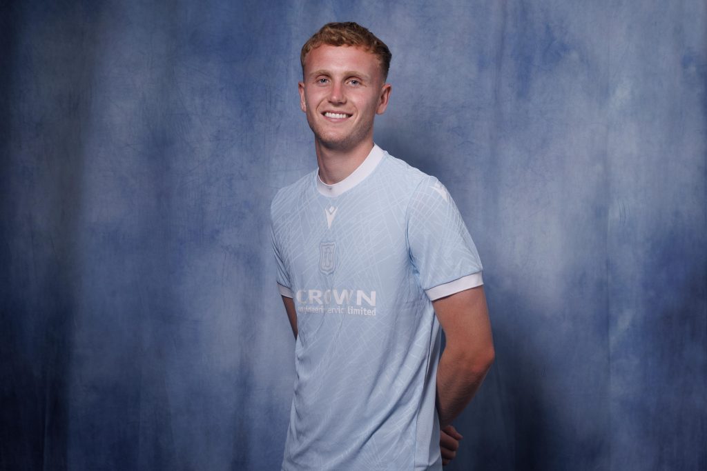 Ryan Finnigan Signs For The Dee
