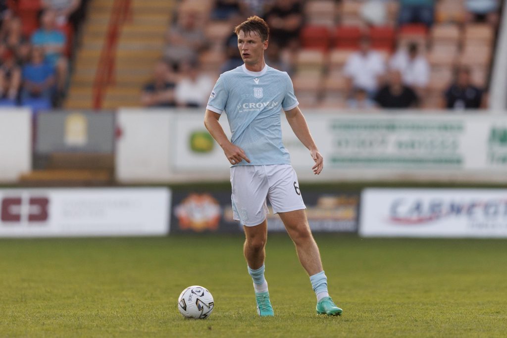Aaron Donnelly heads out on loan