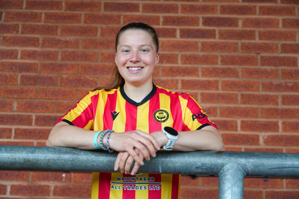 Shona Cowan rejoins PTWFC