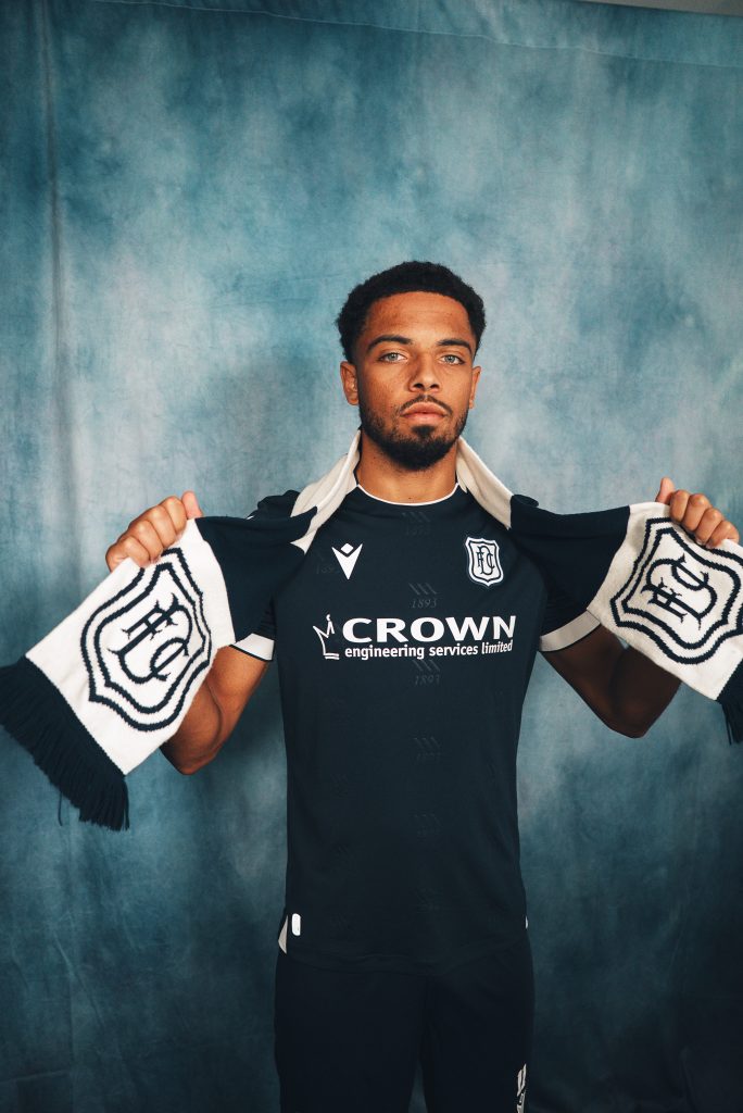 Ash Hay extends Dundee stay until 2028