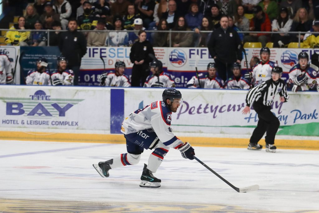 MATCH REPORT: STARS GROUND FLYERS IN FIFE