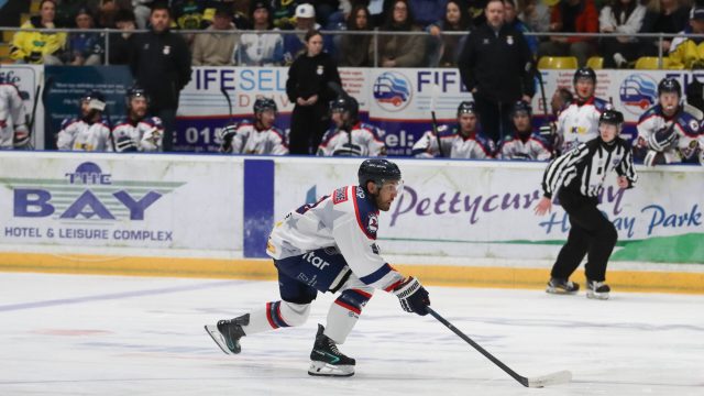 MATCH REPORT: STARS GROUND FLYERS IN FIFE